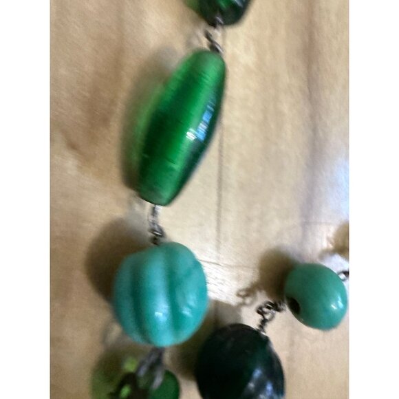 Vintage Green & Turquoise Beaded Necklace - Picture 2 of 7